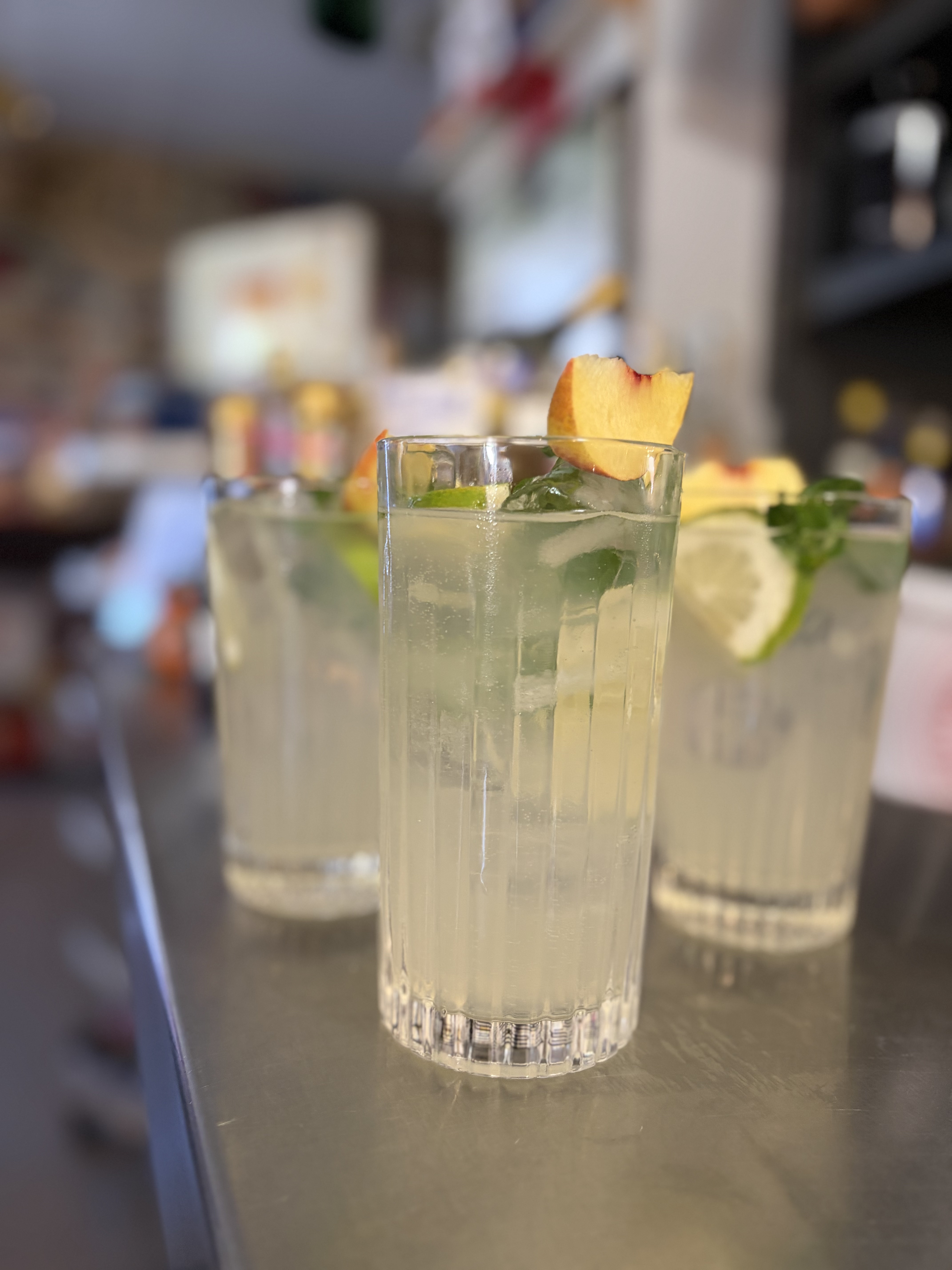 Persichetto & Tonic